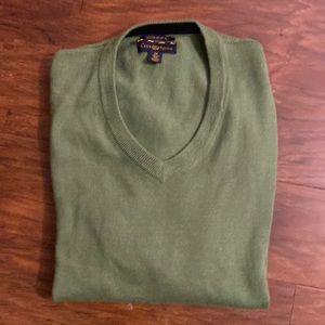Club Room Men’s V-neck Wool Sweater
